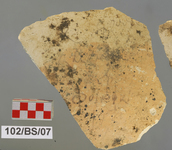 Fig 29: Ostraka 21 inscribed on very smooth convex side, parallel with the throwing marks. Script is semicursive. It seems to be a receipt for cotton and dates.