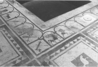 Figure 4.b Pompeii, I, vii, 1, Domus Proculi, atrium mosaic, detail of impluvium.