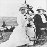 Helen Keller, Anne Sullivan, and Alexander Graham Bell at Bell's home in Nova Scotia, 1901.