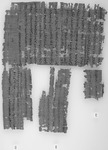 Entwürfe von zwei Darlehensverträgen und einem Eid; Oxyrhynchos, 6/5 v. Chr. Black and white image of a piece of papyrus with writing on it.