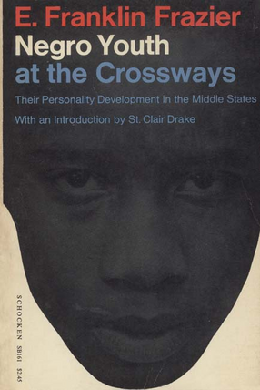 Cover image for Negro youth at the crossways: their personality development in the Middle States